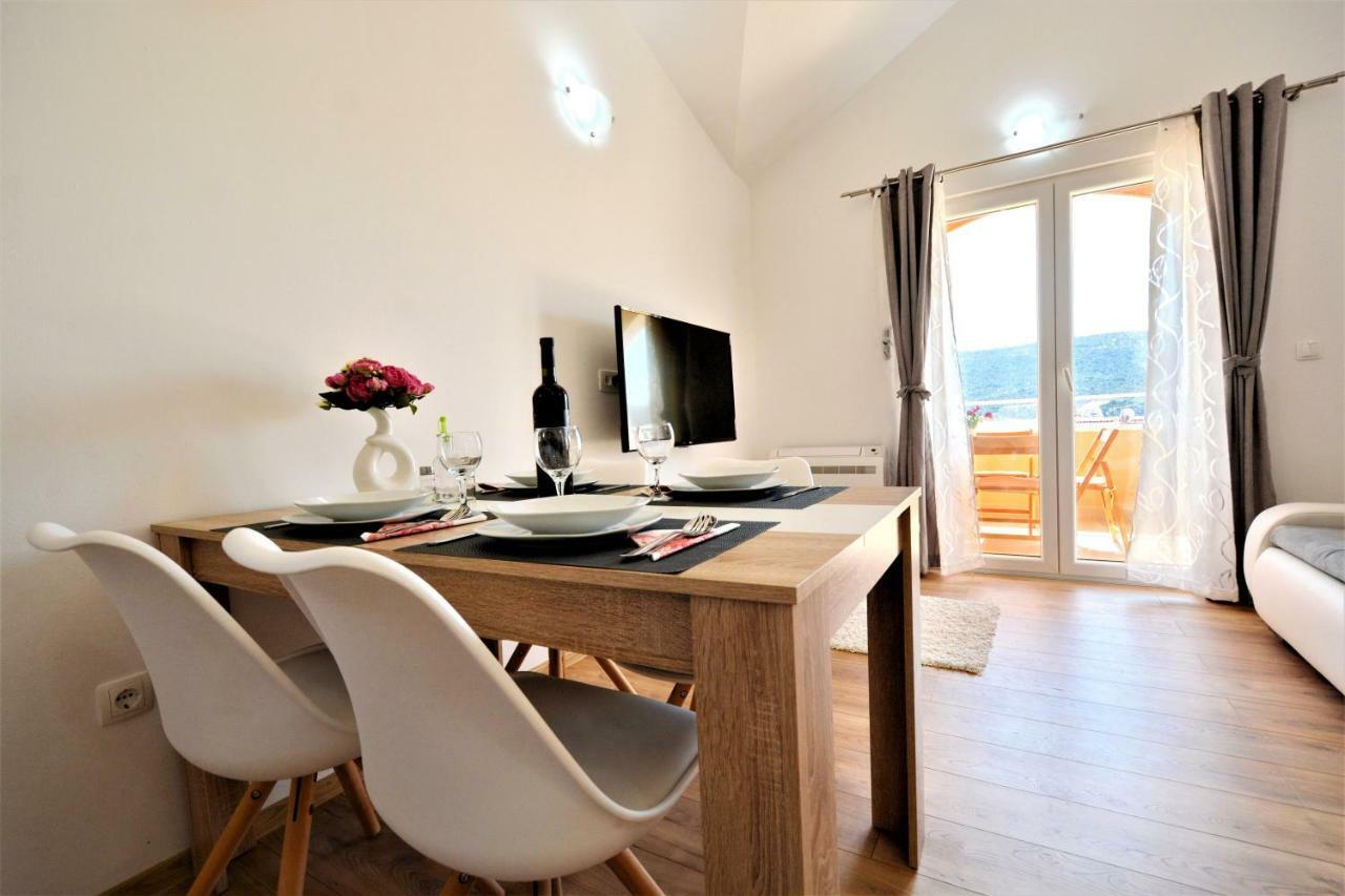 Apartman Mario Poljica  Extérieur photo