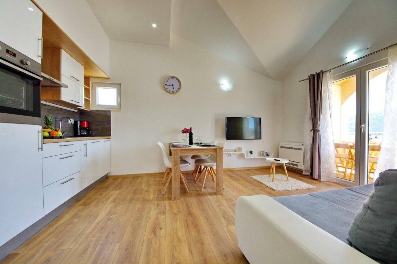 Apartman Mario Poljica  Extérieur photo